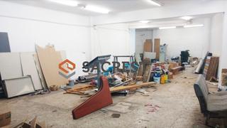 Local Comercial  Carrer d'anselm clav. Ideal grandes espacios