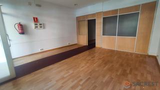 Locale commerciale in Rambla de Pompeu Fabra