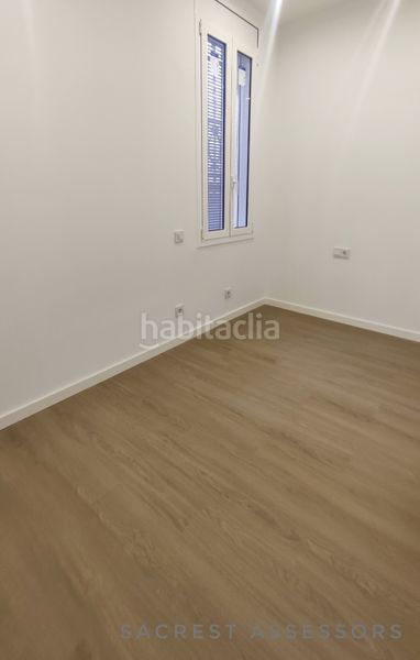 Foto 32c605d4-5899-4171-af70-b129038a8239. Pis a Estació de França Mollet del Vallès