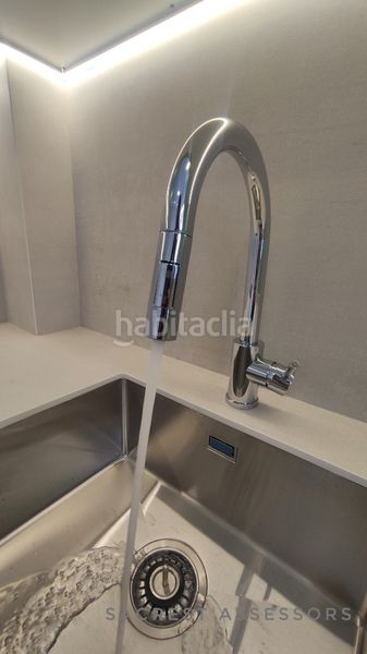 Foto 7b514ed4-b062-4e10-9e45-9edc4cb48691. Pis a Estació de França Mollet del Vallès