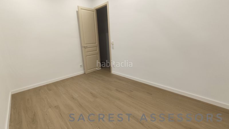 Foto 7d49c7d1-3ad6-4e0b-9b06-d93f602c1155. Pis a Estació de França Mollet del Vallès