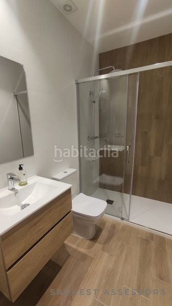 Foto 917f6228-ee4c-40ee-a7f0-a58755197674. Pis a Estació de França Mollet del Vallès