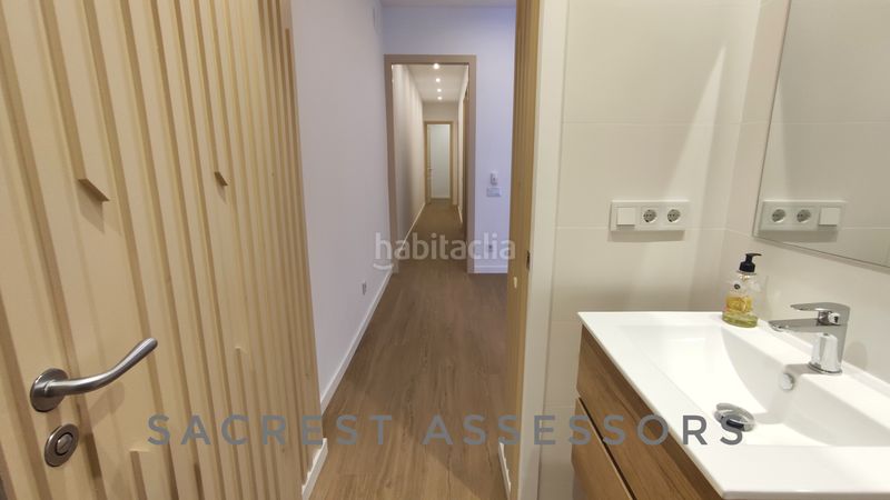 Foto c6972a58-ca31-43e5-b672-d328d73c5708. Pis a Estació de França Mollet del Vallès