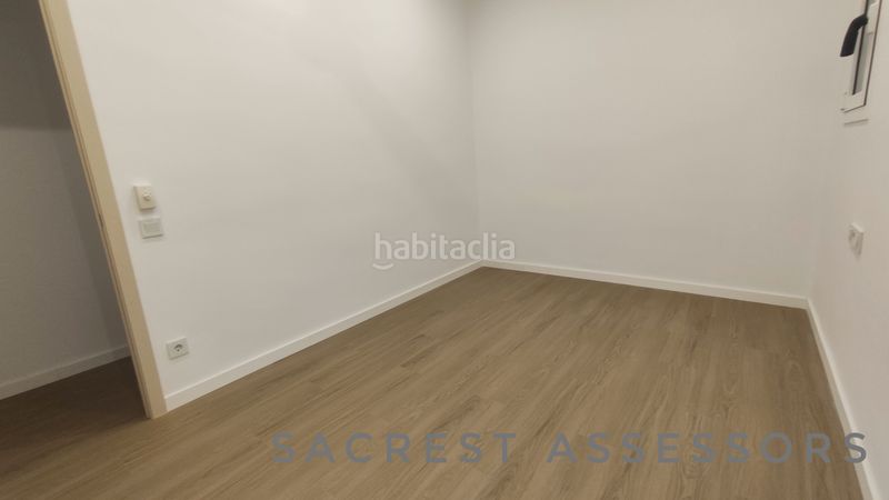 Foto f8ccc010-94a3-4d5a-9bd2-38a7c0a803c3. Pis a Estació de França Mollet del Vallès