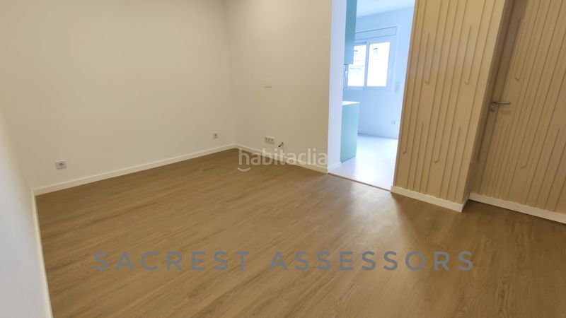 Foto fc5b85e5-4859-4b83-97a3-5f625eb943b6. Pis a Estació de França Mollet del Vallès