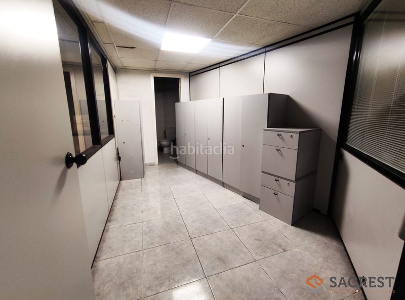 Foto f1452762-a17d-4938-a8d6-d8fb6ac3fc5a. Local comercial a Can Borrell Mollet del Vallès