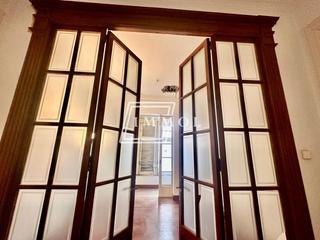 Appartement dans Centre. Increible piso en finca regia, solo 3 vecinos, en el corazon de