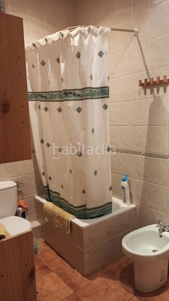 Foto ed9e32e4-a0e1-43f0-b538-8f678dcd3125. Piso casa unifamiliar, reformada. en Pont de Suert (El)