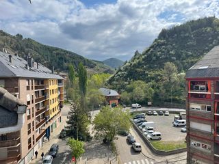 Penthouse in Pont de Suert (El). �tico luminoso con ascensor en el pont de suert
