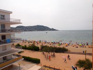 Pis  Passeig marítim. Bonito apartamento con vistas al mar