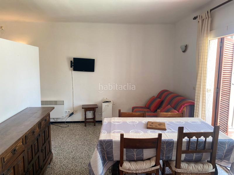 Foto 7639f7c0-3f3f-4dce-b212-1a51c18d1045. Estudio en carrer del port de reig 4 apartamento en 1ª linea de mar en Roses