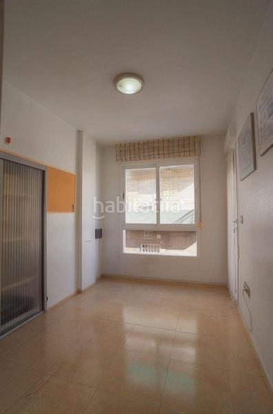 Foto e6a8ac14-4604-4ee9-a067-4d8f5fb389a3. Tríplex en avenida constitucion 10 espectacular triplex independiente con amplios espacios y balcones en Lorquí
