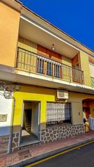 Flat in Manzanares 4. Piso a reformar integralmente en 1era planta