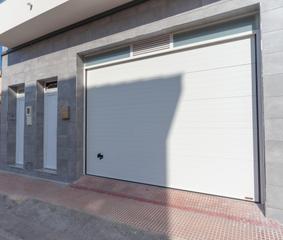 Rent Business premise in Fulgencio benito 17. Amplio bajo comercial en molina de segura