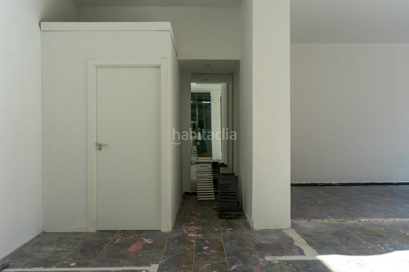 Foto 62e30b02-1540-4346-9b83-89c5dc1abc30. Alquiler local comercial en menendez pelayo 11 amplio bajo en galería comercial con excelente iluminación natural en Molina de Segura