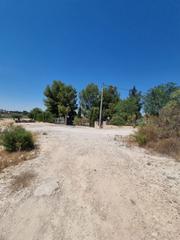 Terrain résidentiel à Camino de los ramos. Parcela para tres chalet independientes, en urbanización romeral