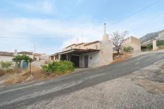 Bauernhof in Fortuna. Casa en fortuna oportunidad de renovación a tu estilo