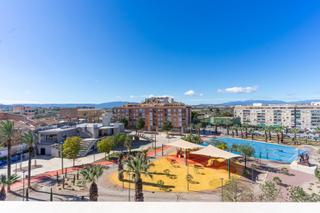 Apartament  Calle enrique bernal capel 9. Coqueto apartamento en inmejorable zona de molina