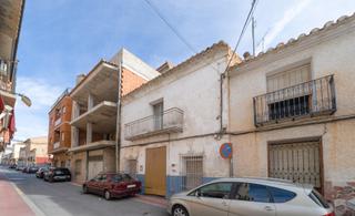 Maison  Calle san miguel. Amplia casa de pueblo con patio en pleno centro