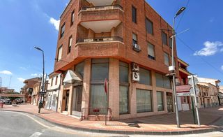 Lloguer Local Comercial  Calle  mula. Local en alquiler en estupenda ubicación!