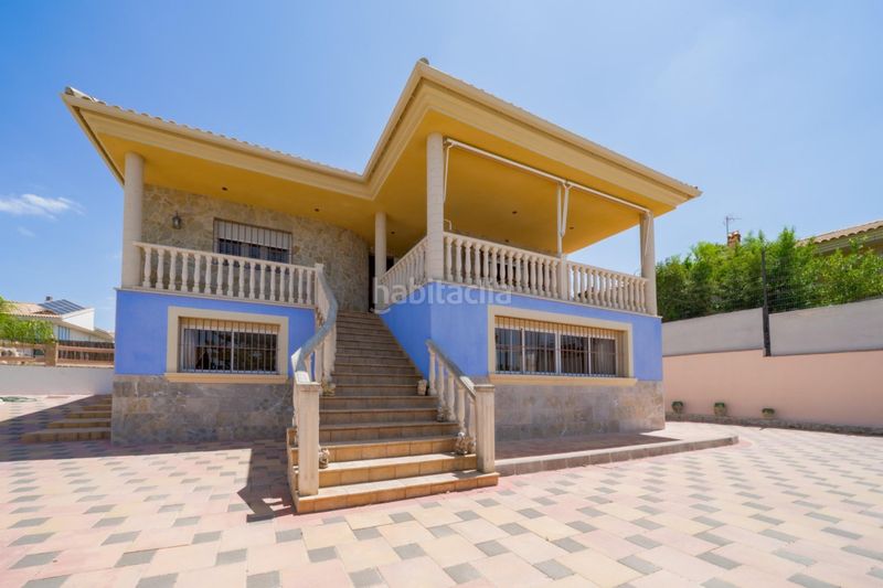 Foto a59fd2db-8b07-4592-b783-44b1898b344c. Casa amb calefacció aparcament a Torres de Cotillas (Las)