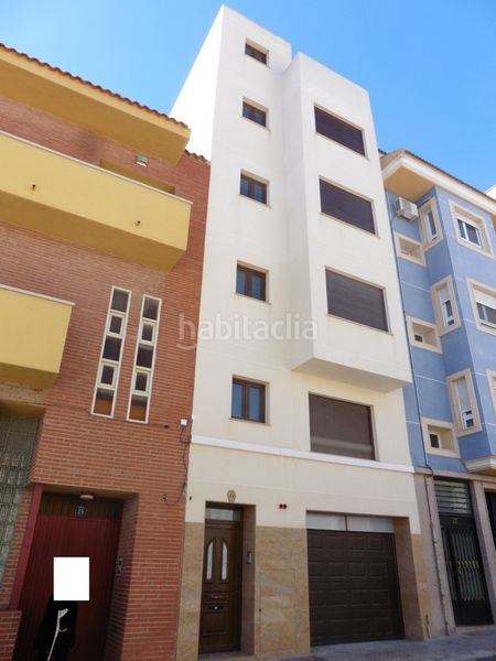 Foto a4193e16-aa3d-4924-8384-f74073ca8605. Pis a Yecla