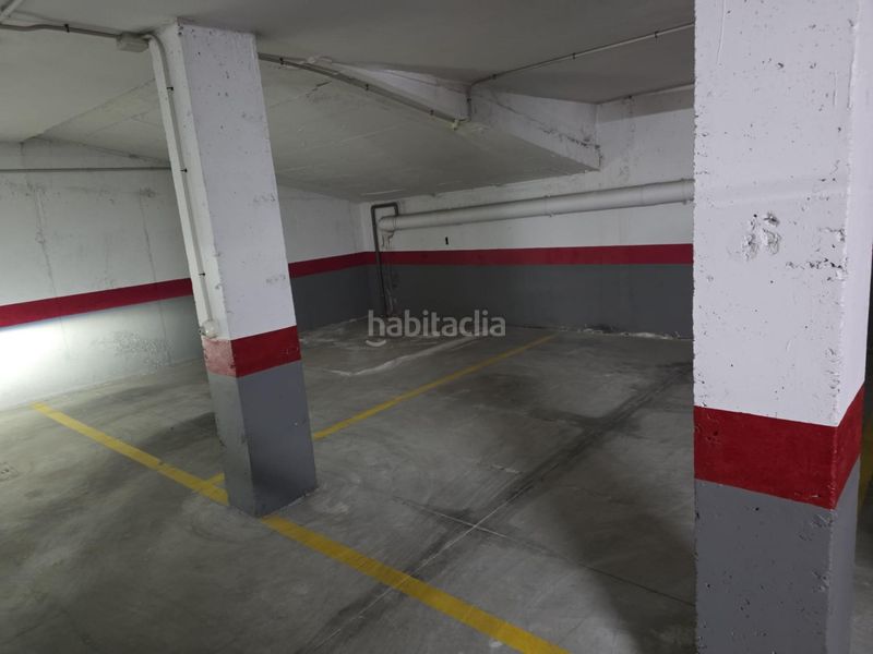 Foto 92886b43-1fbe-47a2-bc43-c0a6b2859be6. Aparcament cotxe a Lorquí