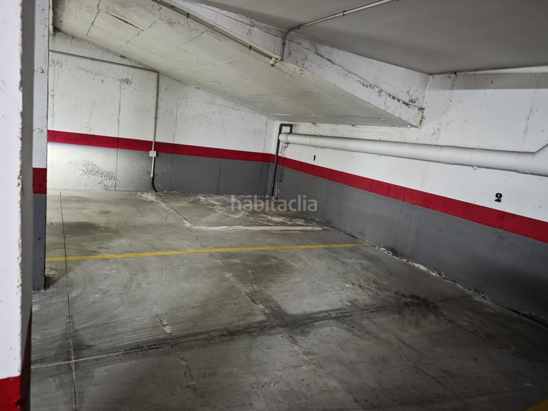 Foto d76a60b3-77bc-4a86-8276-b122c0ca0e1c. Aparcament cotxe a Lorquí