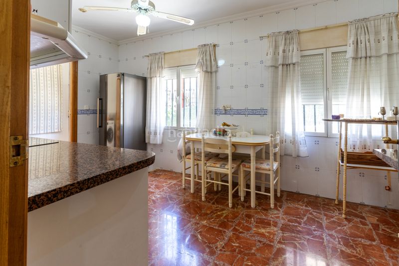 Foto acb669cb-21f8-403e-82db-5ce39ad49017. Casa amb aparcament piscina a Torres de Cotillas (Las)