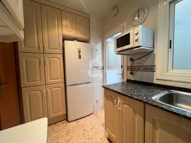 Foto c3f24ed3-dc88-42de-bd3d-b1f5b42b48d5. Appartement dans La Gavarra Cornellà de Llobregat
