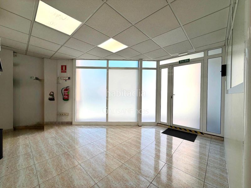 Foto a8a7d76c-a5e0-428e-a014-0fcd7270e9bc. Office space with heating parking in Almeda - El Corte Inglés Cornellà de Llobregat