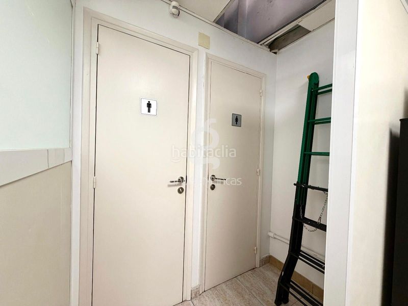 Foto ec8af8fc-5535-43f9-95d1-d64e6eabe28f. Office space with heating parking in Almeda - El Corte Inglés Cornellà de Llobregat