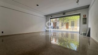 Local Comercial  Sant jeroni. Con vado!