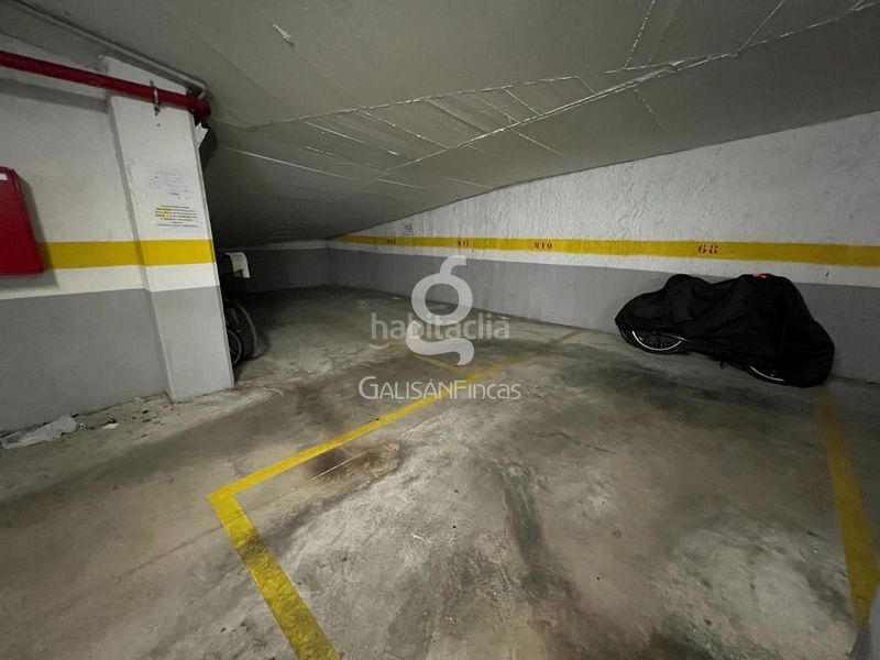 Foto 6a8bb4b1-c837-41c4-9535-fb4fbc5a3860. Aparcament cotxe a Montesa Esplugues de Llobregat