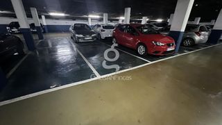 Posto auto  Verge del pilar. Plaza de parking en plaza del pilar, cornellà.