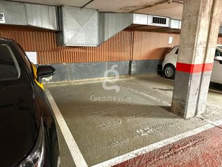 Autoparkplatz  Lleo xiii. Plaza de parking f�cil acceso