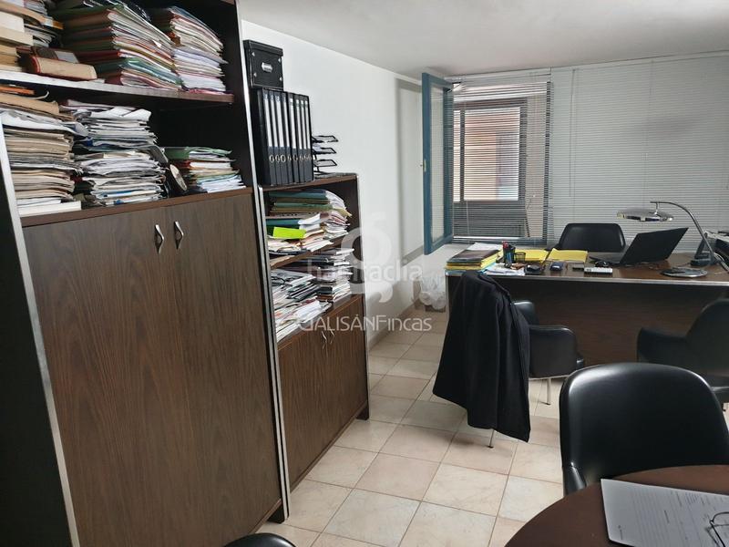 Foto 96a8d886-1479-40f1-bcc5-eecd46c942f1. Local comercial a Riera Cornellà de Llobregat