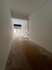Lloguer Local Comercial a Ramoneda 74. Trastero muy economico