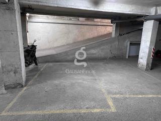 Aparcament cotxe  Cornella modern. Garajes en cornellà de llobregat