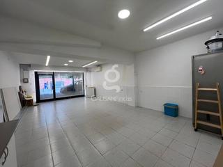Miete Geschäftsraum  Mossen andreu. Local comercial ideal, zona miranda en cornellà.