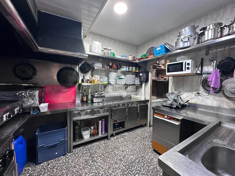 Foto af36bdf8-fbc2-4f8a-8793-f9694f5ce50d. Traspaso local comercial barrestaurant en traspaso en las planas en Sant Joan Despí