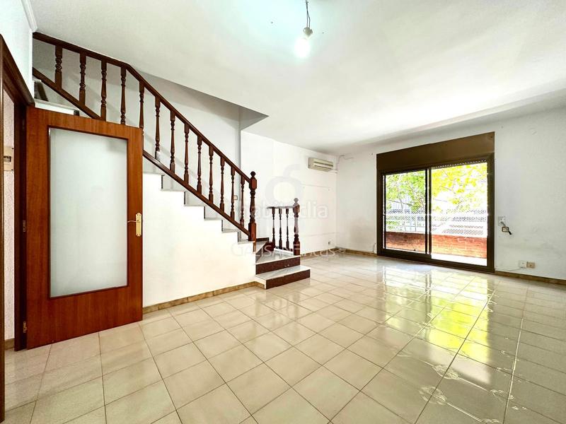 Foto 870a3e9c-9f3c-461b-ade9-4c95726941b5. Casa con riscaldamento parcheggio in Vinyets-Molí Vell Sant Boi de Llobregat