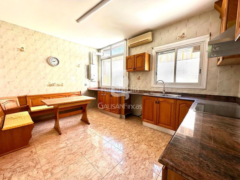 Foto ba3b791a-5d02-4514-83c1-0b7ce1f62850. Casa con riscaldamento parcheggio in Vinyets-Molí Vell Sant Boi de Llobregat