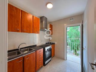 Appartement à Garrofer 2. En cornellà de llobregat