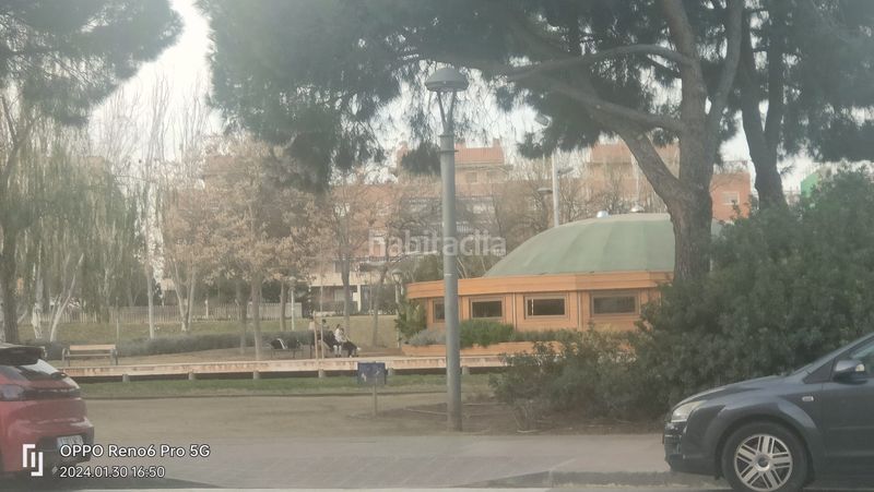 Foto b3cd5e9d-6d8d-4c7a-90fa-7ac270f5bc8c. Aparcament cotxe a Sagnier-Plaça de Catalunya Prat de Llobregat (El)