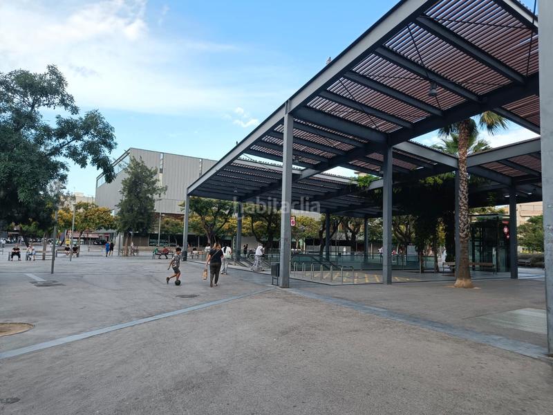 Foto 1d2cbe64-6bef-4550-b96a-82c98f484811. Lloguer local comercial a Sagnier-Plaça de Catalunya Prat de Llobregat (El)