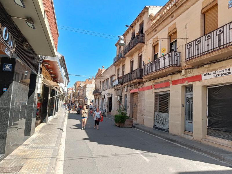 Foto 9c43551f-dd89-4cf9-bcb3-5e1c658cbd38. Local comercial a Centre Prat de Llobregat (El)