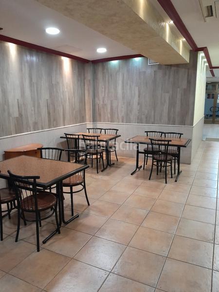 Foto e2355df9-cac4-445a-8c71-6165d5f1fc45. Local comercial a Centre Prat de Llobregat (El)