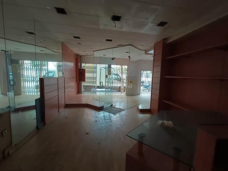 Foto 68f61c3b-5e17-4e84-8edd-c3f29b0389b5. Lloguer local comercial a Estruch-Eixample Prat de Llobregat (El)