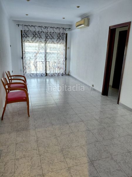 Foto 82c6cbca-7451-437e-82a0-3ef6b620b9f2. Pis a Estruch-Eixample Prat de Llobregat (El)